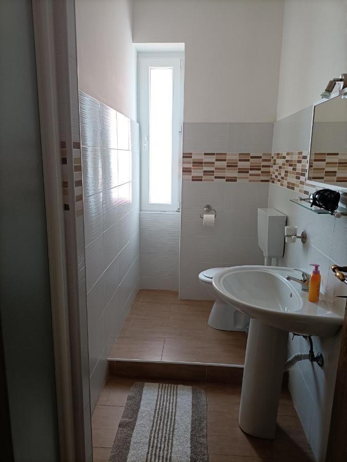 Mony'S Island B&B Alghero Ngoại thất bức ảnh